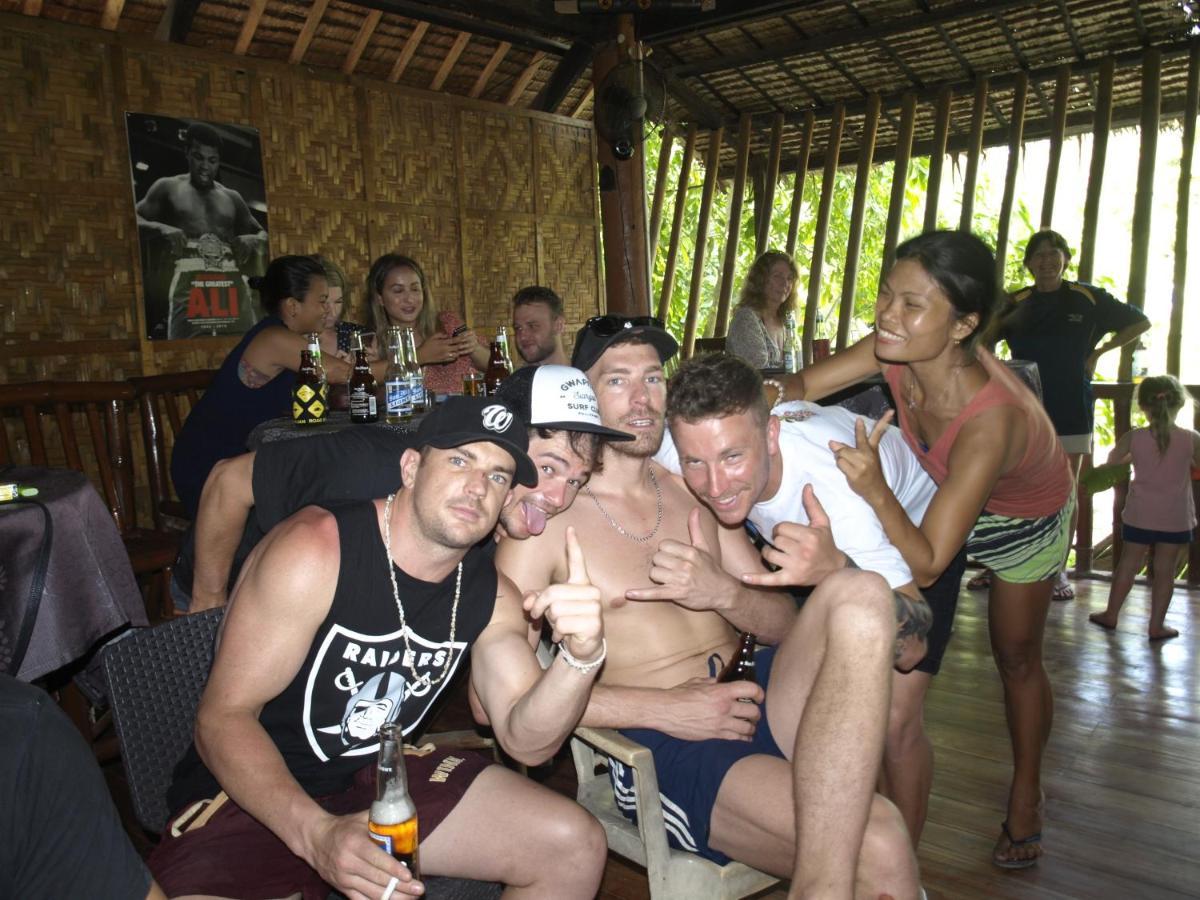 The Shark'S Tail Dive Center Hotel Daanbantayan Exterior foto